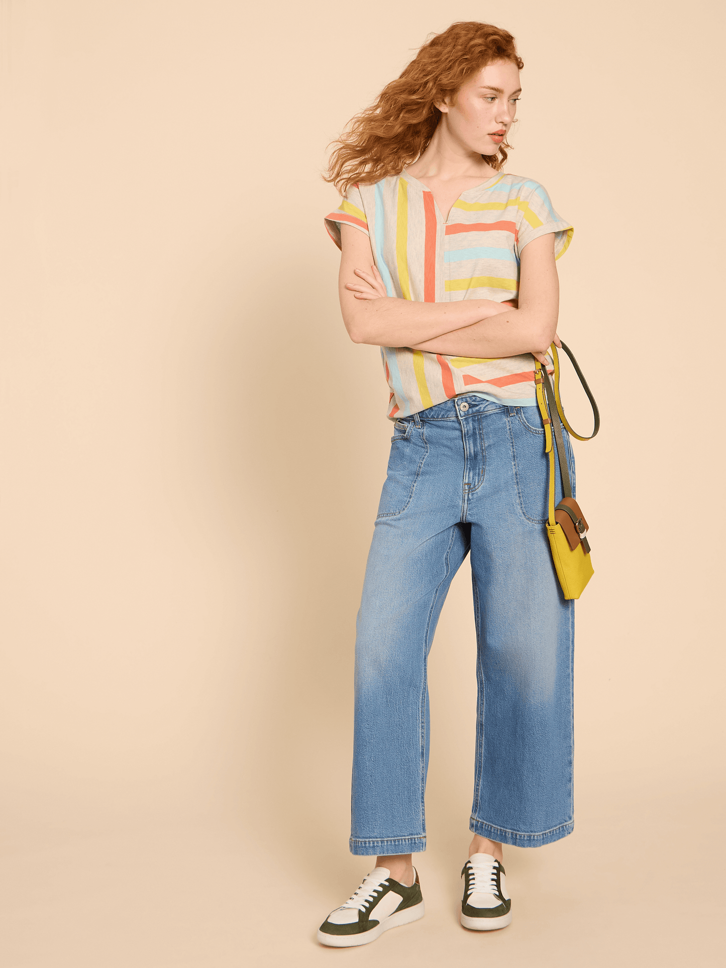 NELLY NOTCH NECK TEE